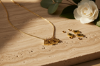 Lovia Pieces