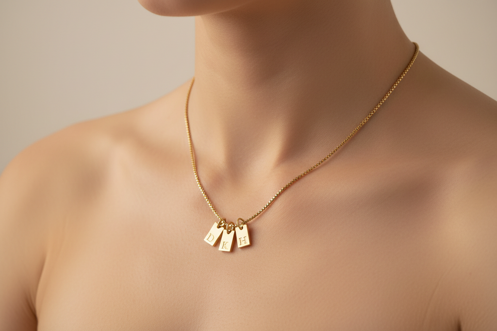 Lovia Pieces